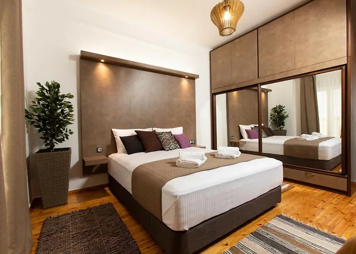 Downtown Luxury Boutique - The Grand Saloniki