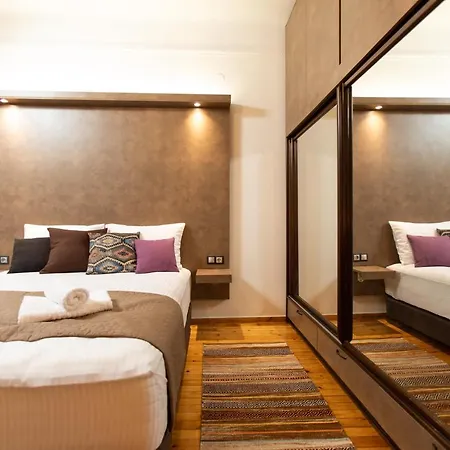 Downtown Luxury Boutique - The Grand דירה *
